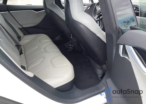 2016 Tesla Model S 60/70/75/85 из США, поврежденный, VIN 5YJSA1E13GF176212